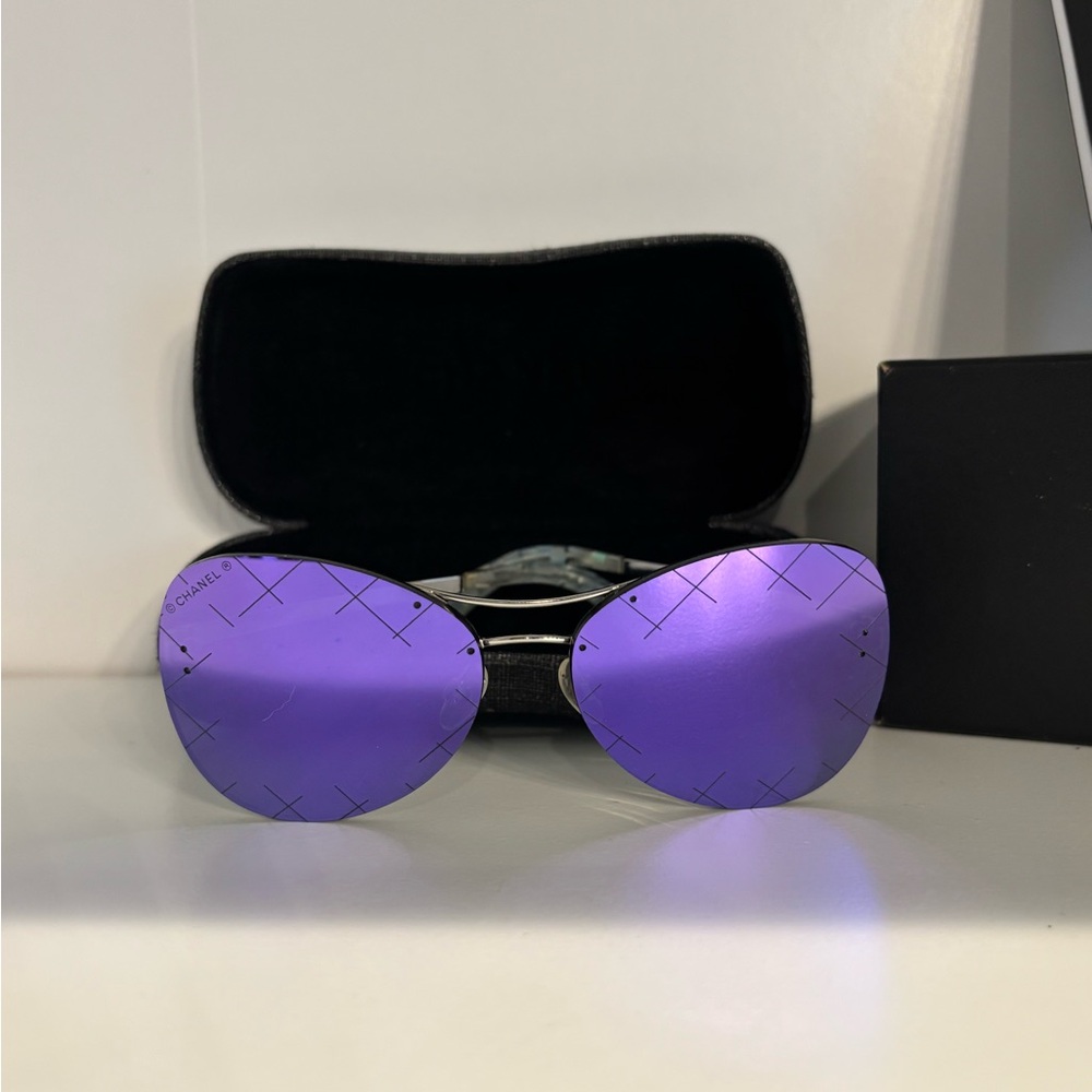 CHANEL
Silvertone Metal And Purple Tinted Sunglasses-4218 - Picture 5 of 6